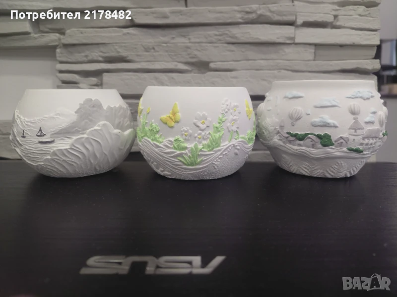 Релефни кашпи, снимка 1