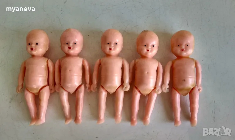 Стари кукли , размер 10 см , снимка 1