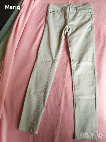 Пролетно летен дамски панталон размер М купуван от Италия 15 лв , снимка 1
