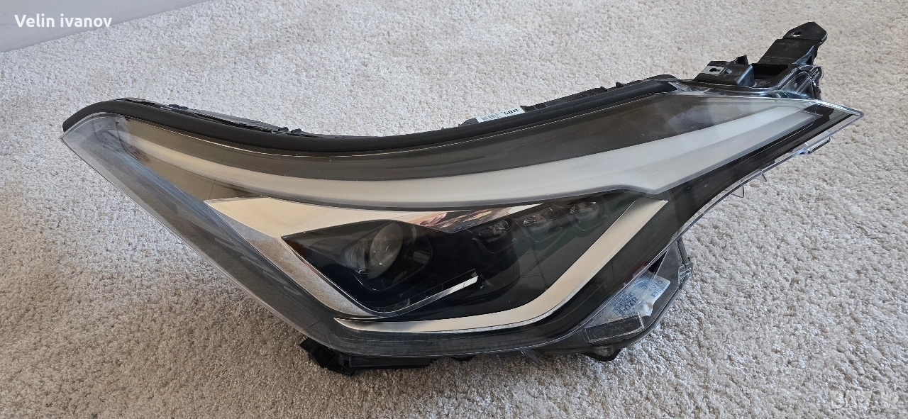 десен лед фар за Toyota C-HR, снимка 1