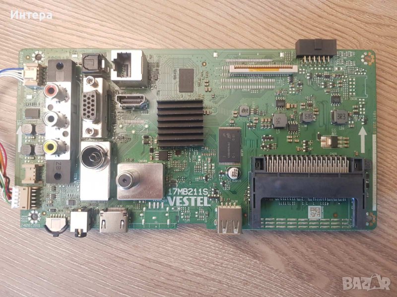 Main board 17mb211s от Hitachi 32HE2000, снимка 1