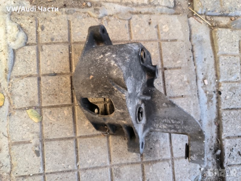 Захват лапа конзола стойка двигател за Голф 3 Пасат Венто Поло Golf 3 Passat Vento/ 028145523A, снимка 1