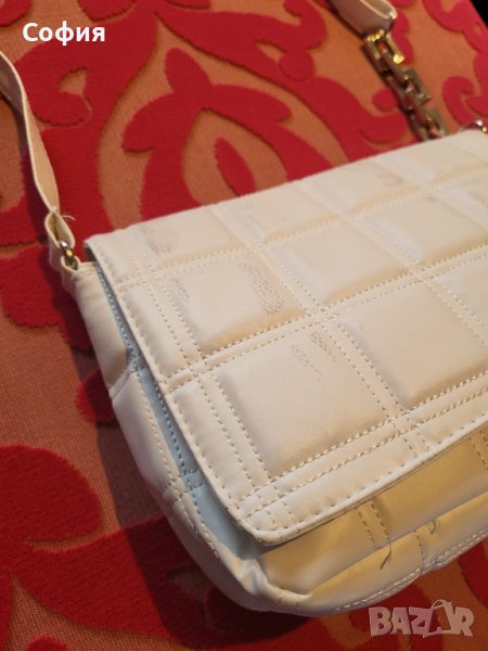 Бяла чанта, снимка 1