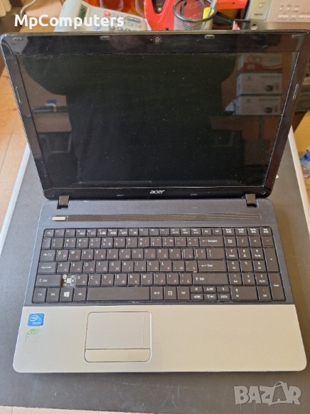 Продавам лаптоп Acer E1-531 за части, снимка 1