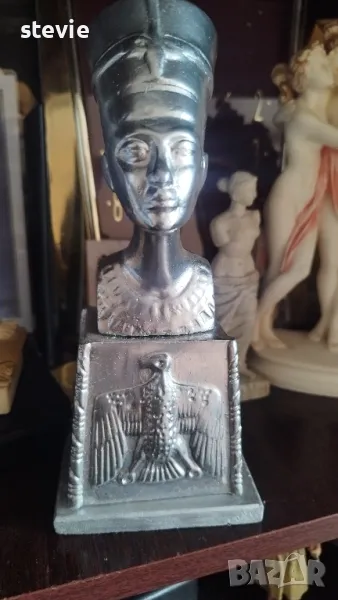 Метална статуетка, снимка 1