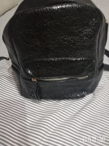 Дамска раница , снимка 1