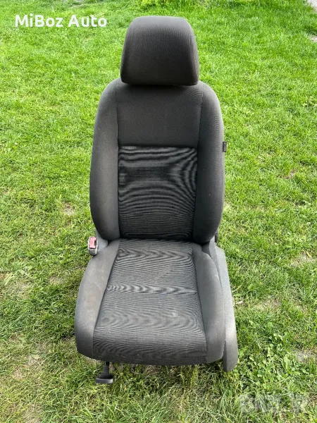 Седалка предна Фолксваген Голф 5 VW Golf, снимка 1