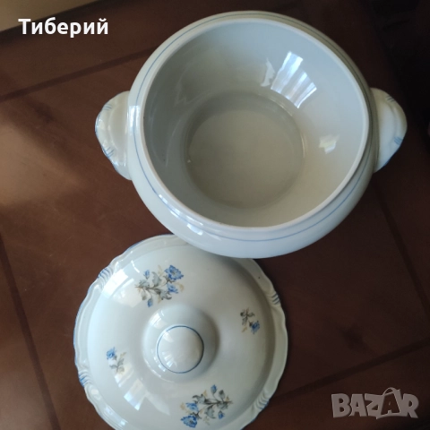 Порцеланов сервиз за хранене, снимка 4 - Сервизи - 52015426