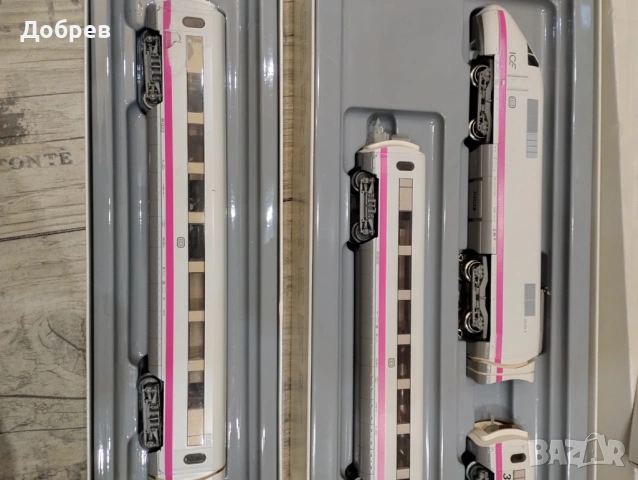 Скоростен влак Marklin, снимка 4 - Колекции - 53926457