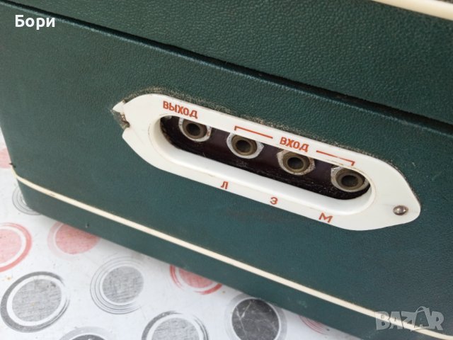 Лампов магнетофон Чайка-М 1964г, снимка 6 - Декове - 38808827