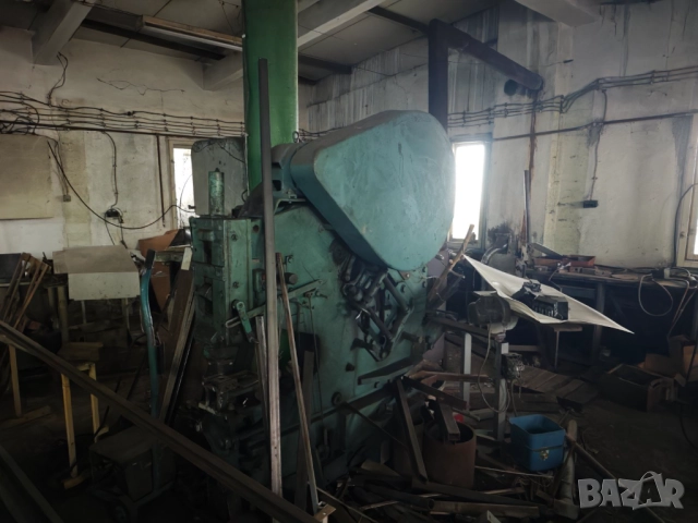 Стругове, фрези, бормашини, преси, и шлифовъчни машинии, снимка 17 - Стругове - 51804743