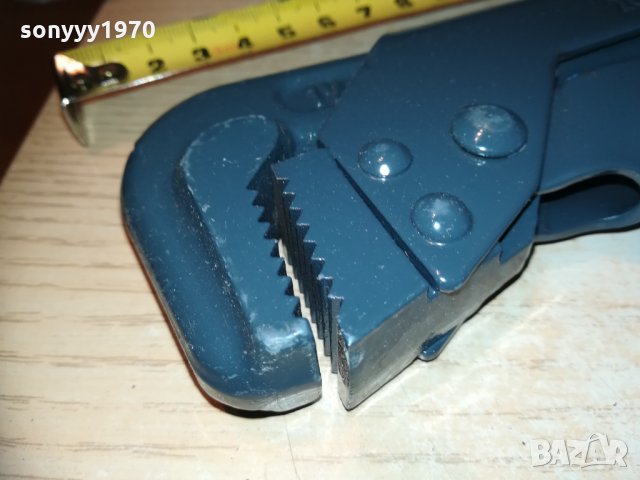 Класически тръбен ключ 90 градуса 39см 1012202043, снимка 5 - Ключове - 31080176