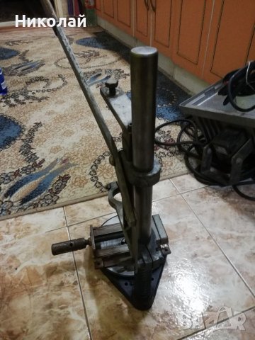 Стойка за бормашина с менгеме, снимка 1