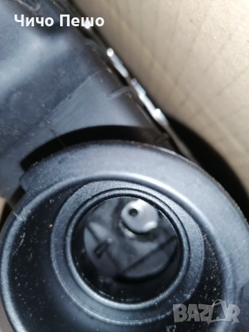 Чисто НОВ радиатор BEHR оригинал ЕЕ 90 231 318 Opel Omega A C20NE, снимка 11 - Части - 52794569