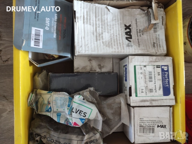 Продавам машини за демонтаж, монтаж и баланс на гуми, снимка 7 - Индустриална техника - 52445032