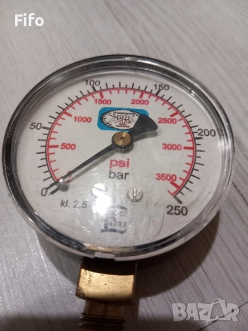 манометър 0 - 250 бара, снимка 2 - Селскостопанска техника - 52878747