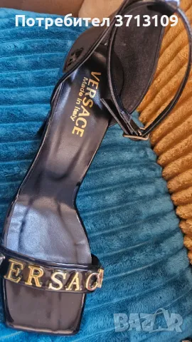 Нови дамски сандали VERSACE ,No 40, снимка 3 - Сандали - 49404796