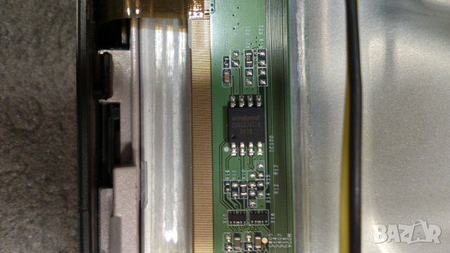 SAMSUNG-UE50TU8072U, снимка 6 - Телевизори - 39789733