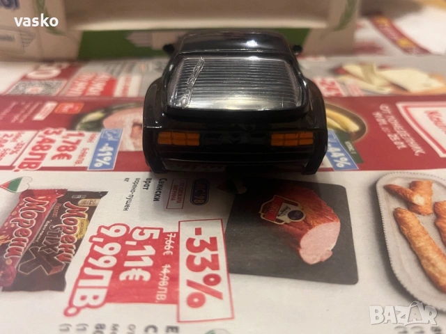 Английско Корги 1:43 Порше 944, снимка 5 - Колекции - 53250210