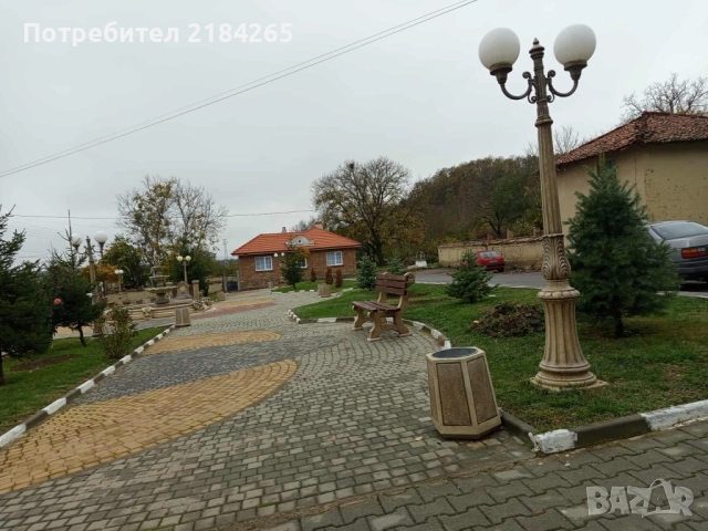 Двуетажна къща на ЦЕНТЪРА на с.Сушина + сайвант и плевня върху 1.5 дка двор! , снимка 5 - Къщи - 52585522