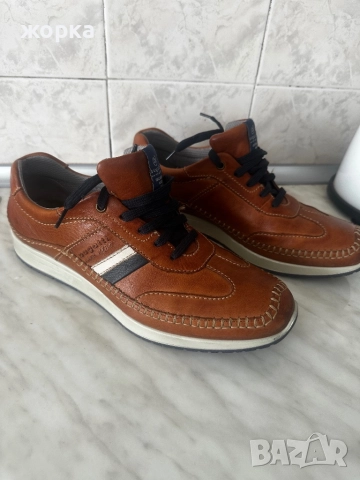 Мъжки спортни обувки bugatti Естествена кожа