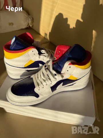 Custom Air Jordan 1 , снимка 5 - Маратонки - 49678822