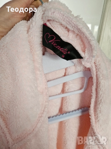 Халат за баня, снимка 2 - Хавлиени кърпи - 52972916