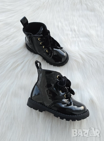 Нови детски боти H&M №20/21, снимка 12 - Бебешки боти и ботуши - 52909663