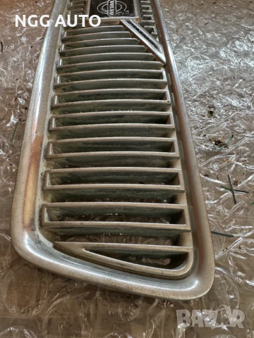 решетка за Волво В40 Volvo V40, снимка 2 - Части - 51398332