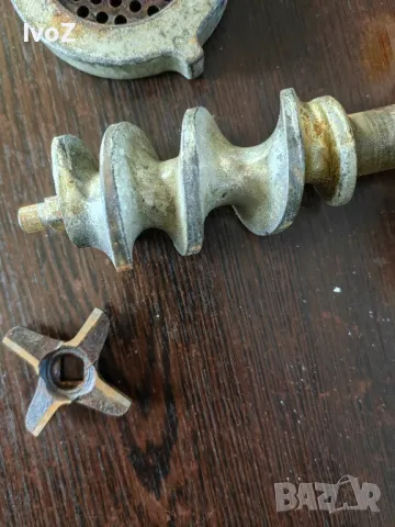 Продавам 2 броя машинки за мелене на месо , снимка 14 - Месомелачки - 49589590