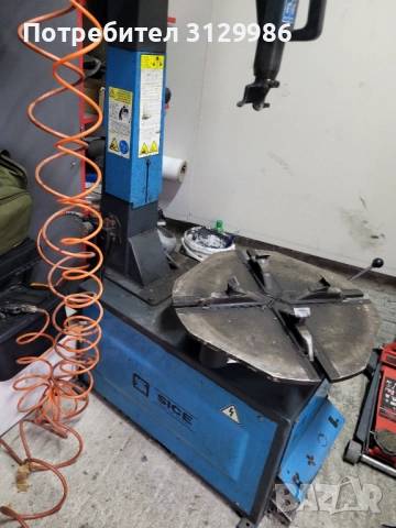 Баланс машина Corghe монтаж демонтаж  оборудване, снимка 2 - Вулканизатор, баланс на гуми - 51440060