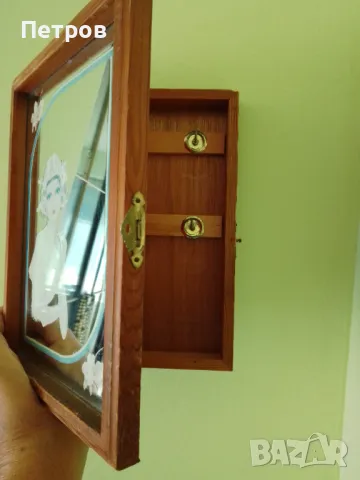 поставка кутия за ключове огледало франция, снимка 2 - Етажерки - 47602898