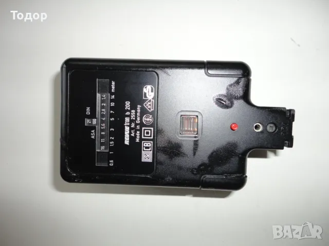 Контактна светкавица Revue b200, снимка 4 - Светкавици, студийно осветление - 50255234