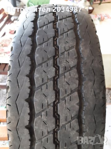 Bridgestone Duravis 215 70 15, снимка 1 - Гуми и джанти - 42564893