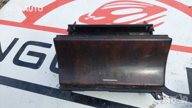 Пепелник за Mercedes Benz, E-Class, E class, E290, E 290, W210, Sedan, снимка 5 - Части - 40459371