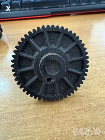 АНГРЕНАЖНА ОС МОТОРЧЕ ЧИСТАЧКИ RENAULT 12 / PEUGEOT J9 НОВА 72561301, снимка 2 - Части - 49175988