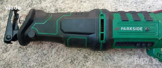 Саблен трион PARKSIDE PFS 710 (с дефект), снимка 2 - Други инструменти - 50853918