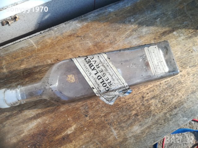 GOLD OLD-JOHNNIE WALKER-ЗЛАТНО ДЖОНИ-СТАРО ШИШЕ ОТ УИСКИ 2212211620, снимка 3 - Колекции - 35219951