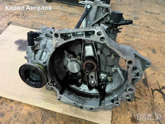 Скоростна кутия за VW Golf 4 1.9 TDI (5 скорости), снимка 2 - Части - 53908840