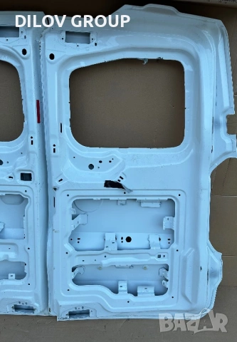 Врати VW Transporter T7 2025-, снимка 6 - Части - 54082502