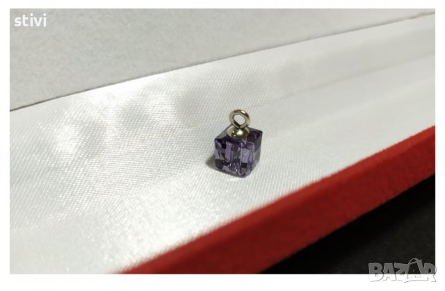 Кристали кубичен кристал  ЛИЛАВ - НОВО.