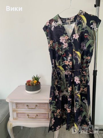 Рокля на H&M в размер S, снимка 2 - Рокли - 44356870