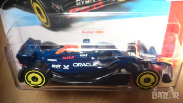 Formula 1 Oracle Red Bull Racing Hot Wheels, снимка 4 - Колекции - 49405070