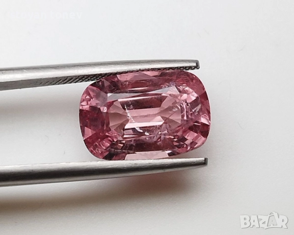 Стилен шпинел в изискан Падпараджа цвят 3.68кт.! Нов! , снимка 12 - Други - 51445800