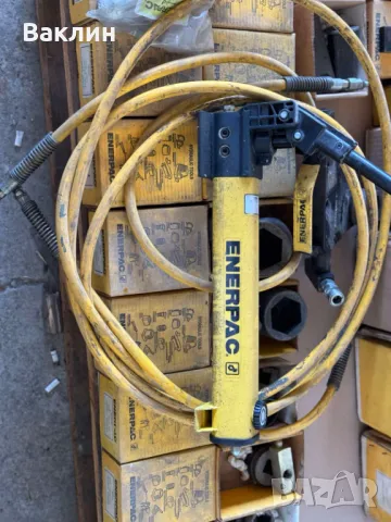 Хидравлични крикове ENERPAC, снимка 5 - Други машини и части - 24977118