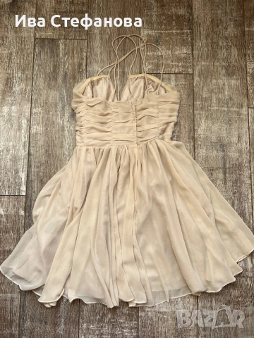 Нова разкошна кукленска къса елегантна екрю рокля  тюл, снимка 2 - Рокли - 51672285