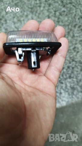 Лед плафон Тойота Корола Версо, снимка 3 - Аксесоари и консумативи - 39641405