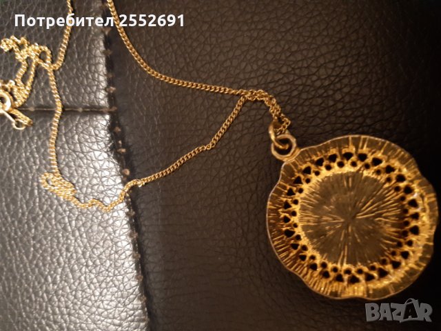 Накит, снимка 3 - Колиета, медальони, синджири - 29542896