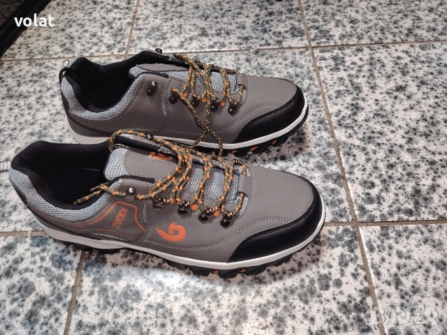 туристически маратонки, размер 45