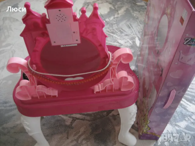 Детска тоалетка със столче, снимка 6 - Мебели за детската стая - 49884557